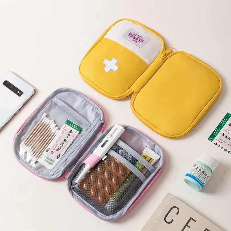 2026 Travel Medicine Bag Pill  - Bivy Bag Emergency のレビューと価格