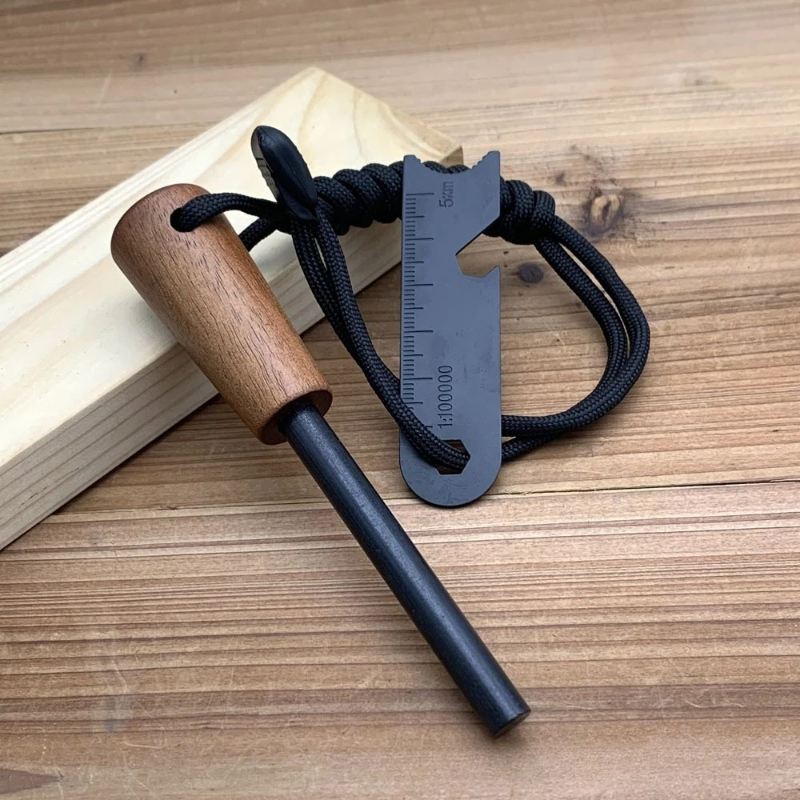 2-in-1 Bushcraft Magnesium Fir - Magnesium Fire Starter のレビューと価格