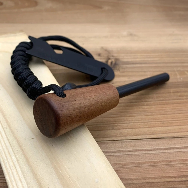 2-in-1 Bushcraft Magnesium Fir - Magnesium Fire Starter のレビューと価格