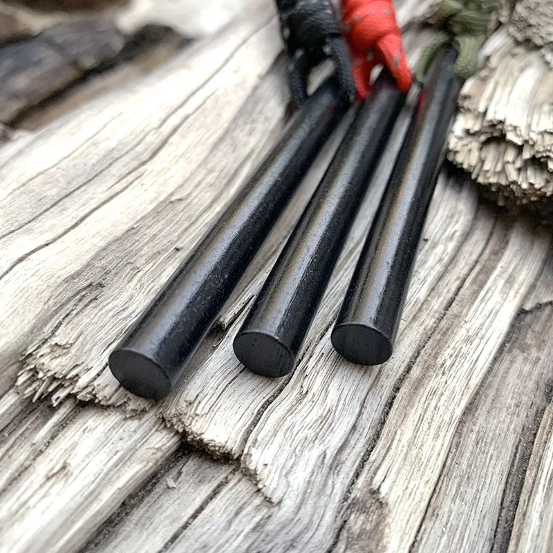 Bear Grylls 3-in-1 EDC Surviva - Magnesium Fire Starter のレビューと価格