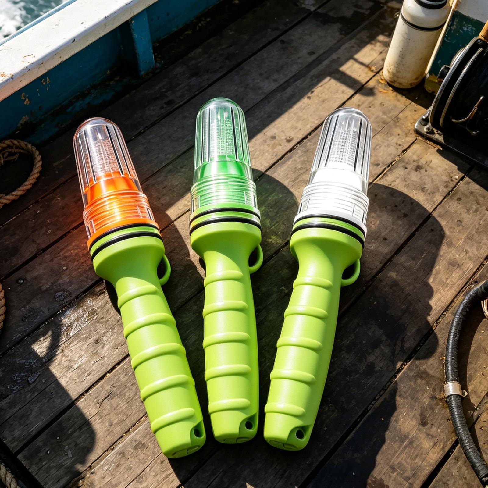 Boat Safety Kit Waterproof 3 P - Signal Flare Kit のレビューと価格